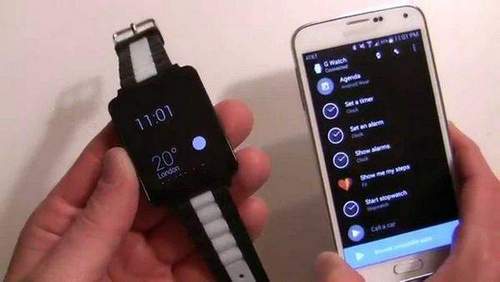 How to Set Up a Smart Watch With a Phone