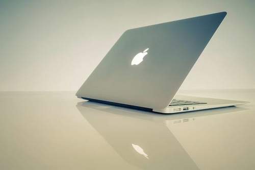 How to Turn Off Apple Backlight On Macbook Air