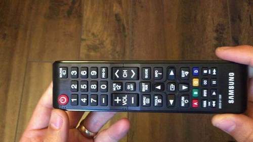 TV Hangs Up Not Responding To The Remote