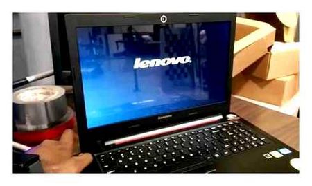 lenovo, laptop, does, turn, just